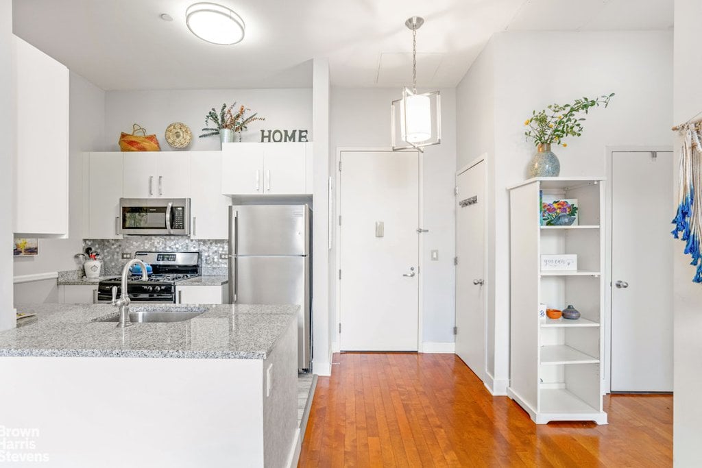 220 West 148th Street, Unit 3N photo 4