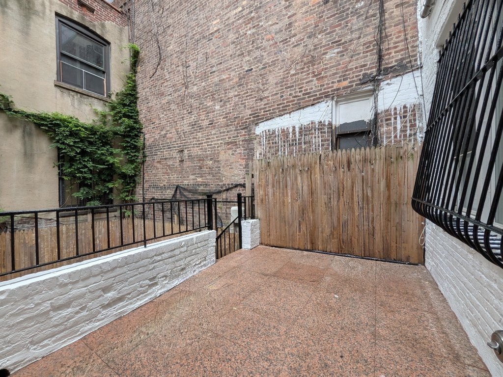 339 West 19th Street, Unit C photo 15