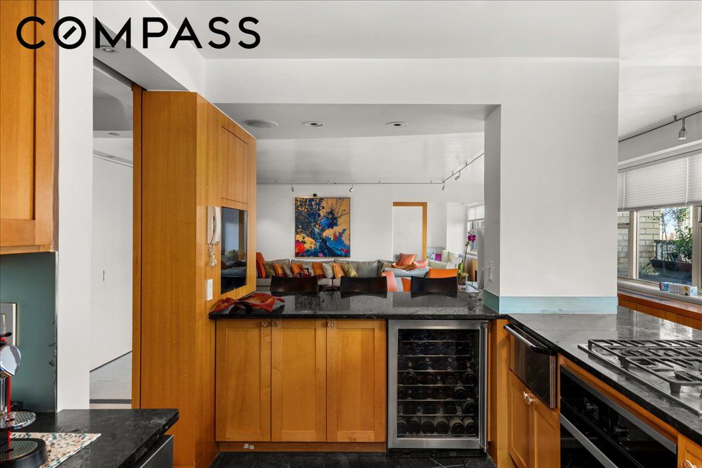 245 East 87th Street, Unit PH photo 3