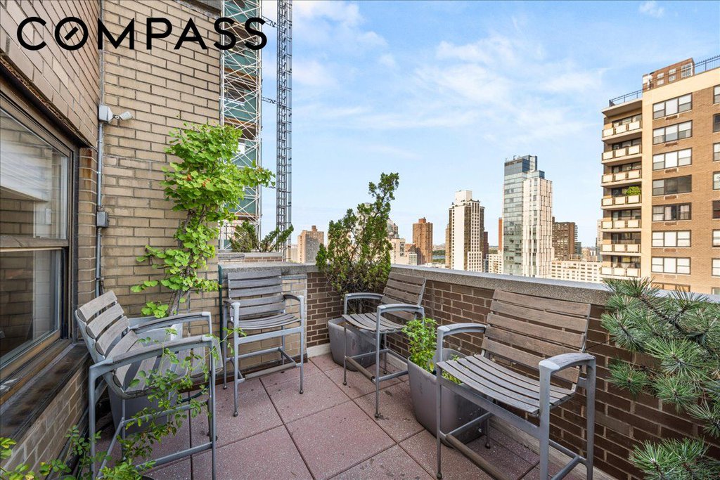 245 East 87th Street, Unit PH photo 7