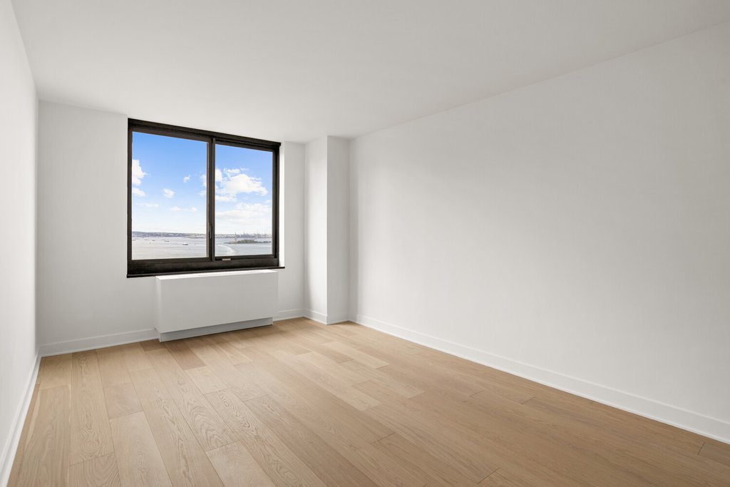 200 Rector Place, Unit 30G
