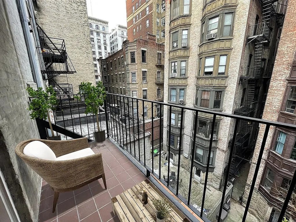 257 West 91st Street, Unit 4E