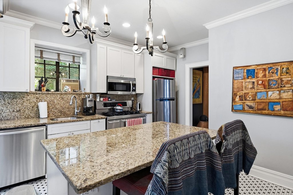 2501 Palisade Avenue, Unit C1 photo 9
