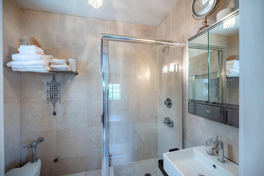 2501 Palisade Avenue, Unit C1 photo 20