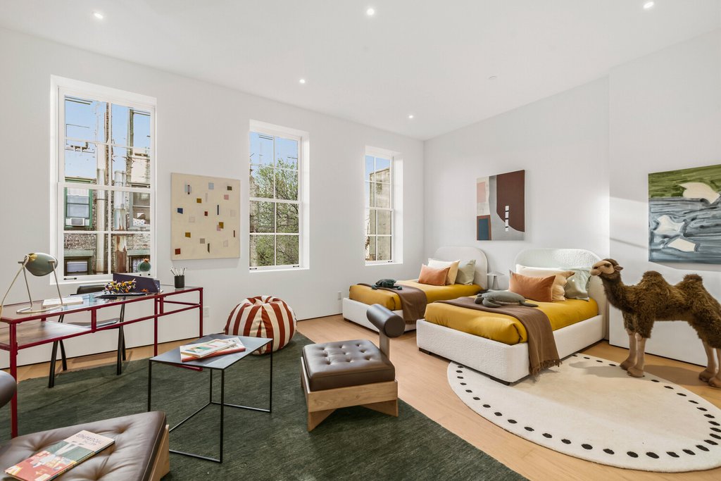 313 East 6th Street, Unit PENTHOUSE photo 12