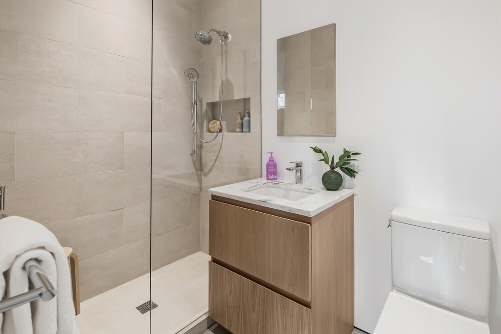 313 East 6th Street, Unit PENTHOUSE photo 14
