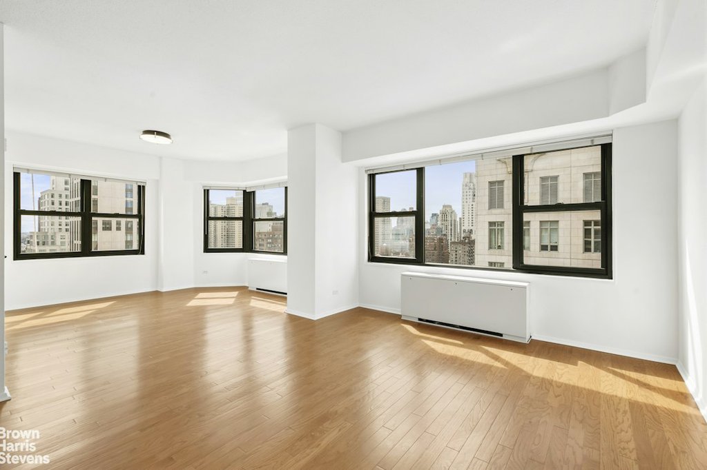 201 East 83rd Street, Unit 19A photo 3