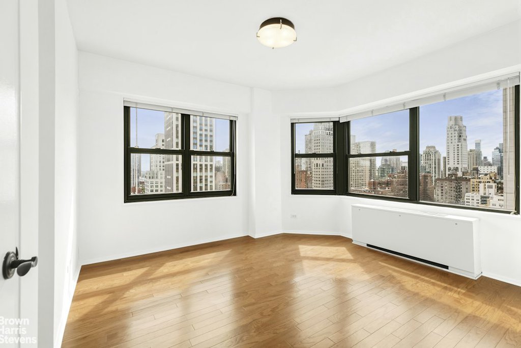 201 East 83rd Street, Unit 19A photo 5