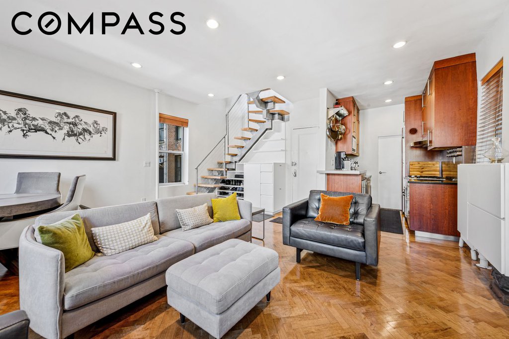 53 West 11th Street, Unit 4R/5R photo 2