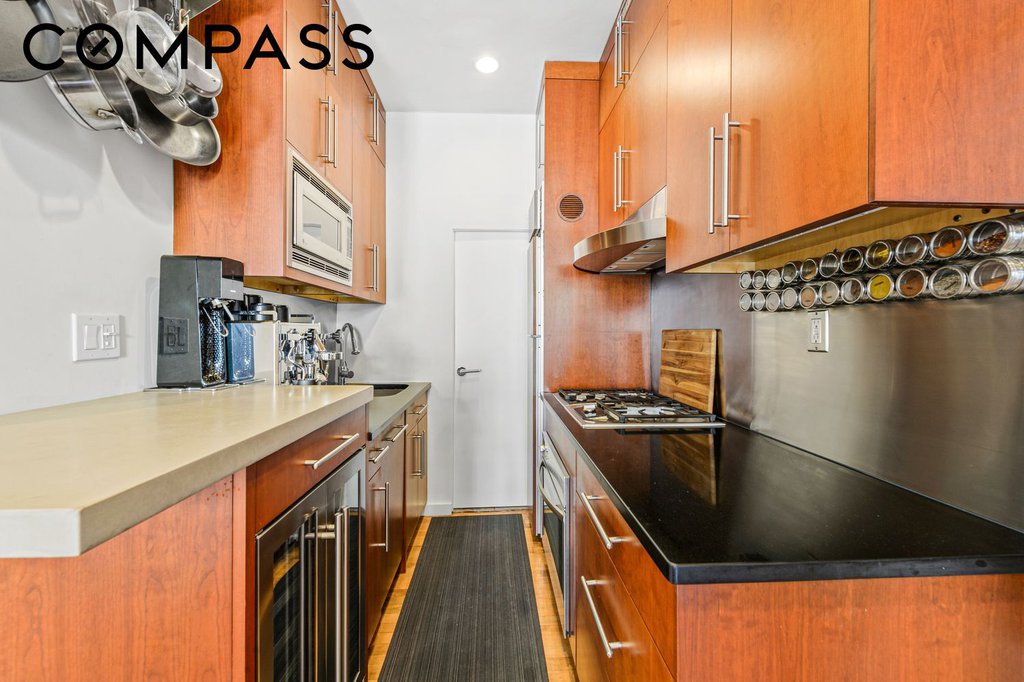 53 West 11th Street, Unit 4R/5R photo 4