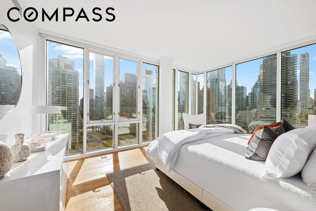 301 East 61st Street, Unit 16A photo 7
