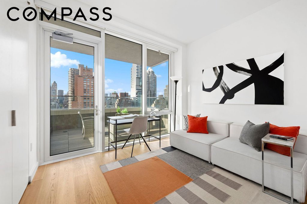 301 East 61st Street, Unit 16A photo 11