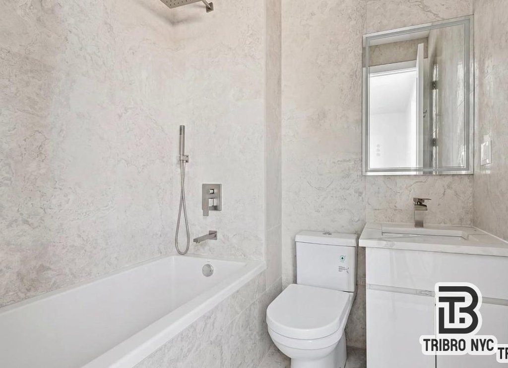 463 Lexington Avenue, Unit 4 photo 9