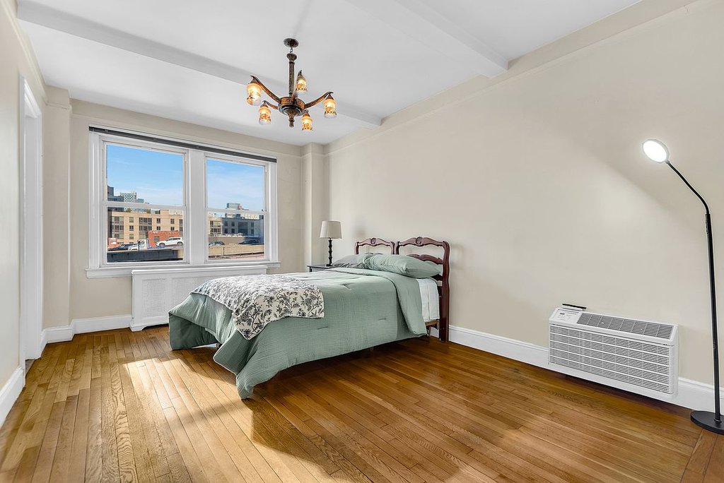 400 East 59th Street, Unit 8F photo 5
