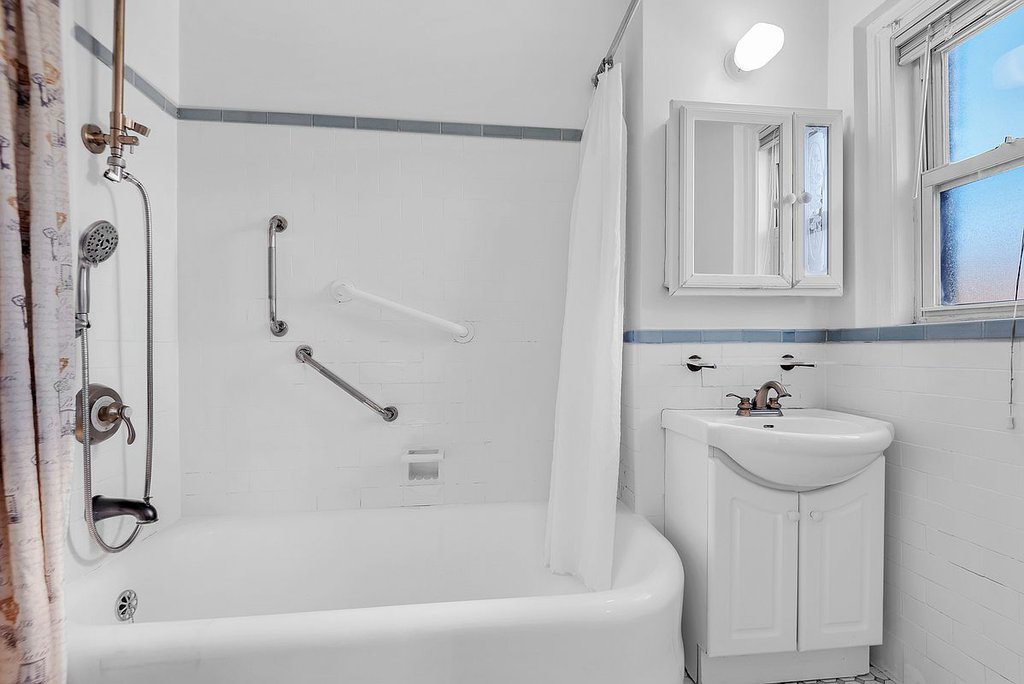 400 East 59th Street, Unit 8F photo 7