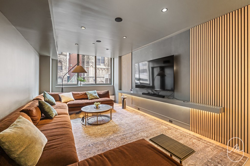 561 Tenth Avenue, Unit 5G photo 18