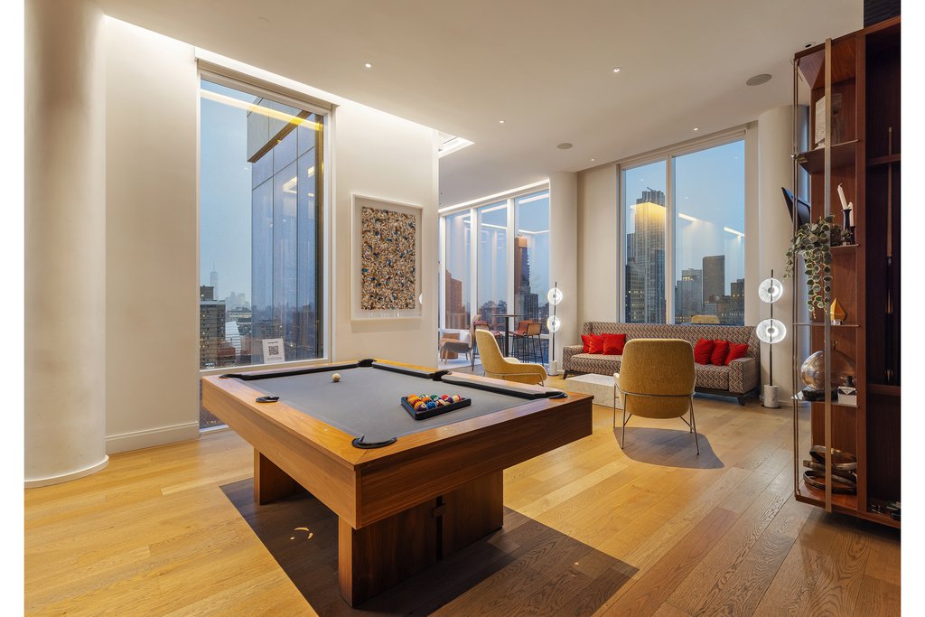 501 Third Avenue, Unit 21A photo 8