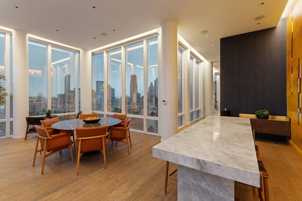 501 Third Avenue, Unit 21A photo 9
