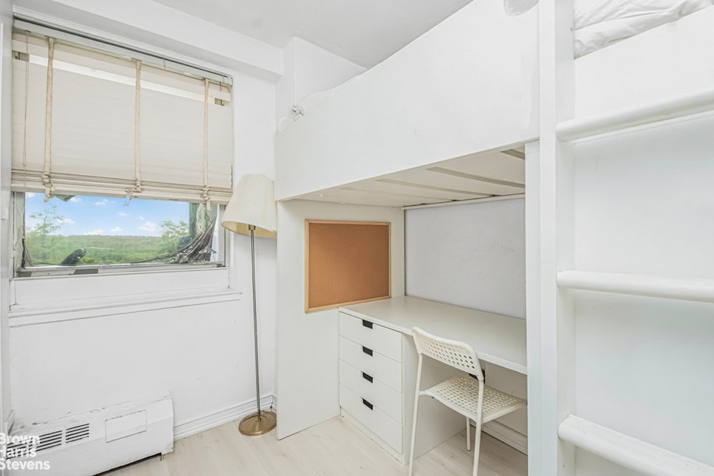 5900 Arlington Avenue, Unit 4G photo 2