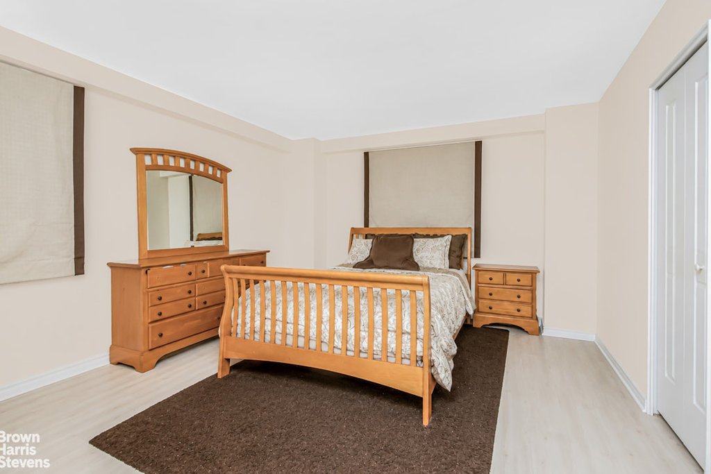 5900 Arlington Avenue, Unit 4G photo 6