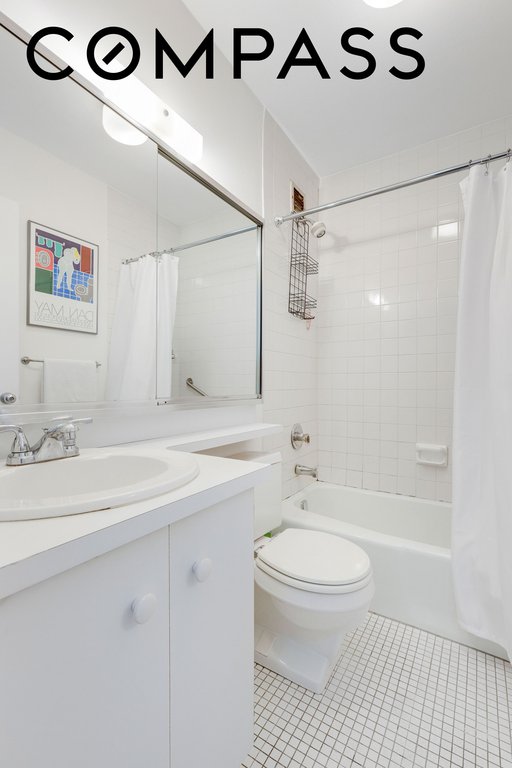 407 Park Avenue South, Unit 12F photo 9