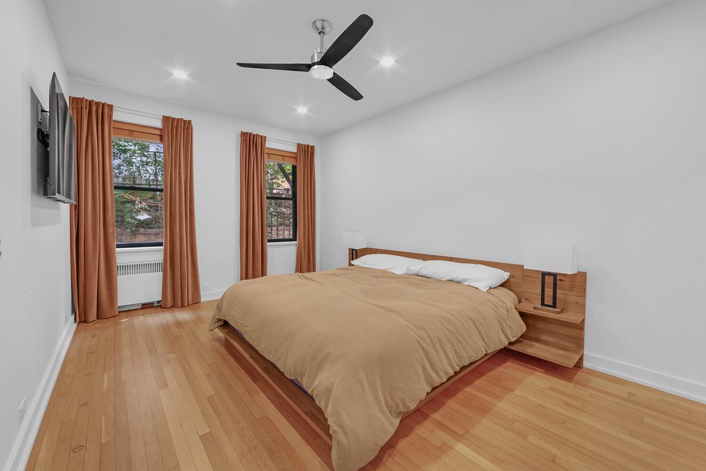 251 Seaman Avenue, Unit 2D/3D photo 7