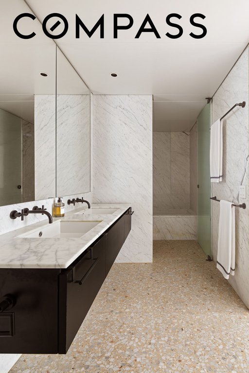16 West 40th Street, Unit 16B photo 13
