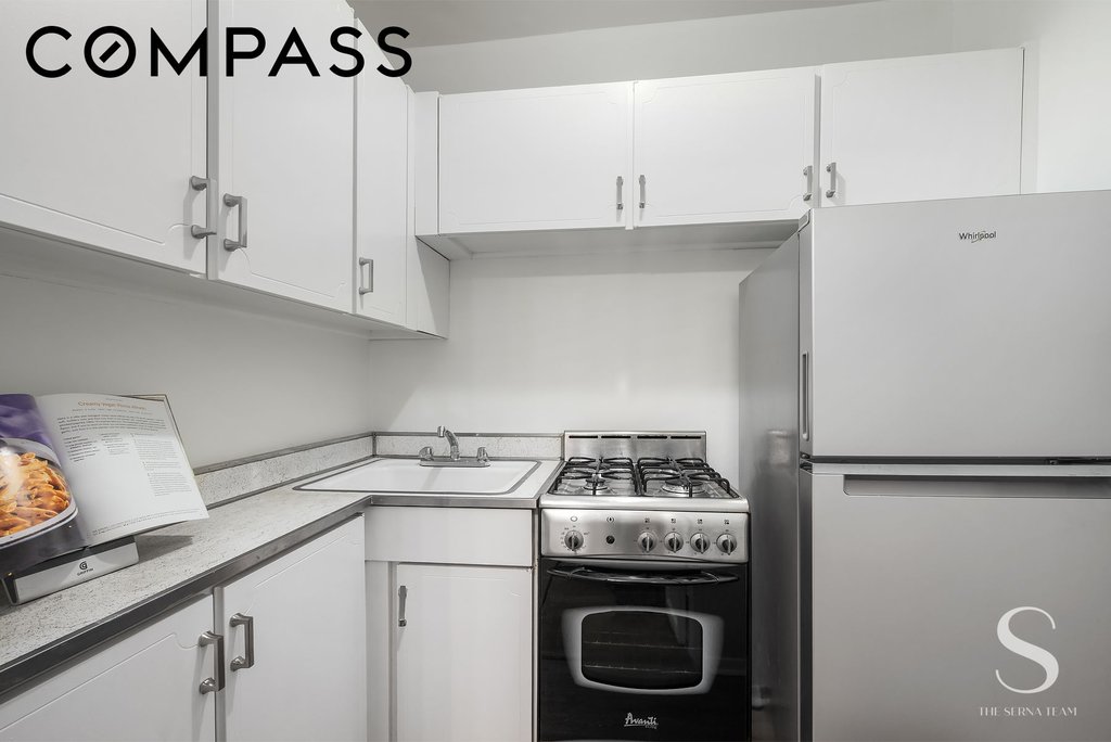 311 East 71st Street, Unit E8 photo 3