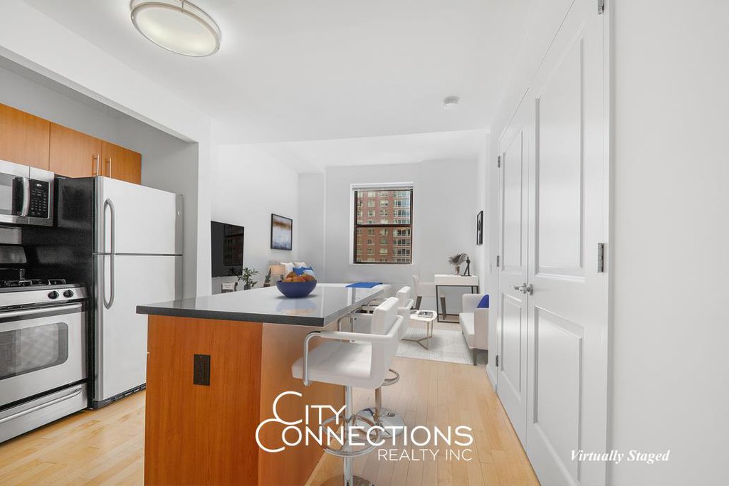 20 West Street, Unit 16E photo 4