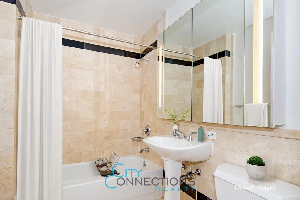 20 West Street, Unit 16E photo 7