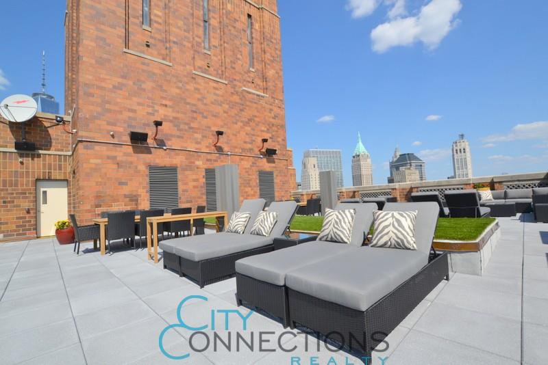 20 West Street, Unit 16E photo 17