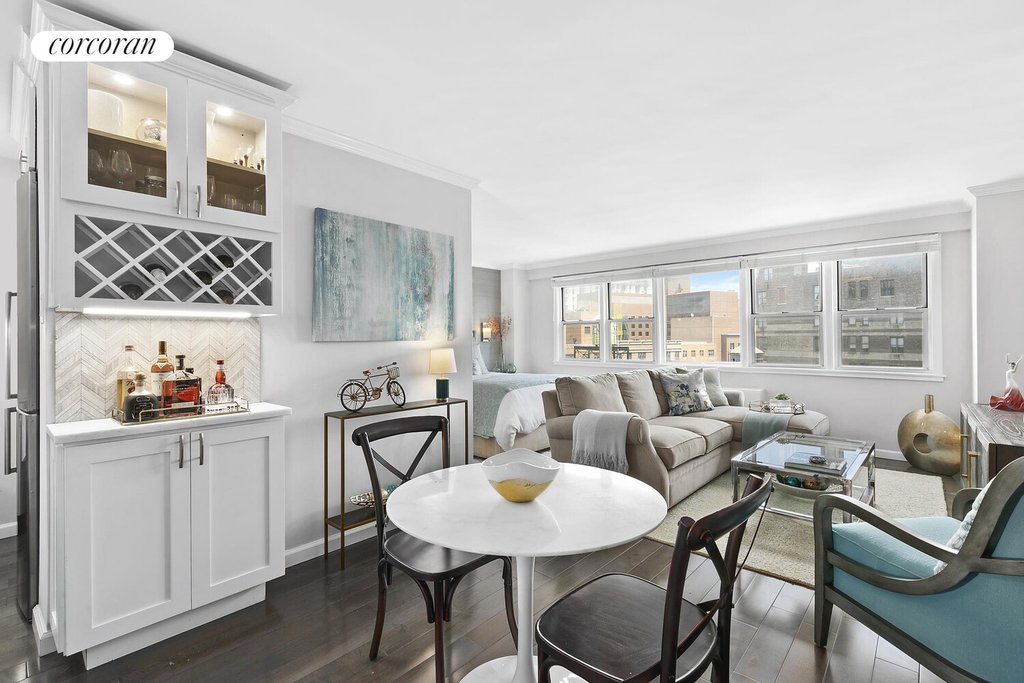 77 East 12th Street, Unit 14E