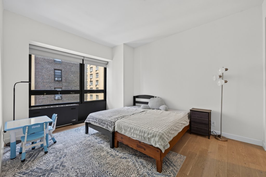 415 East 54th Street, Unit 10C photo 6
