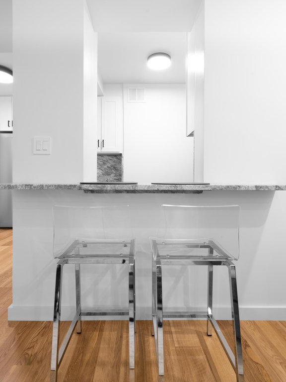 80 Park Avenue, Unit 6F photo 4