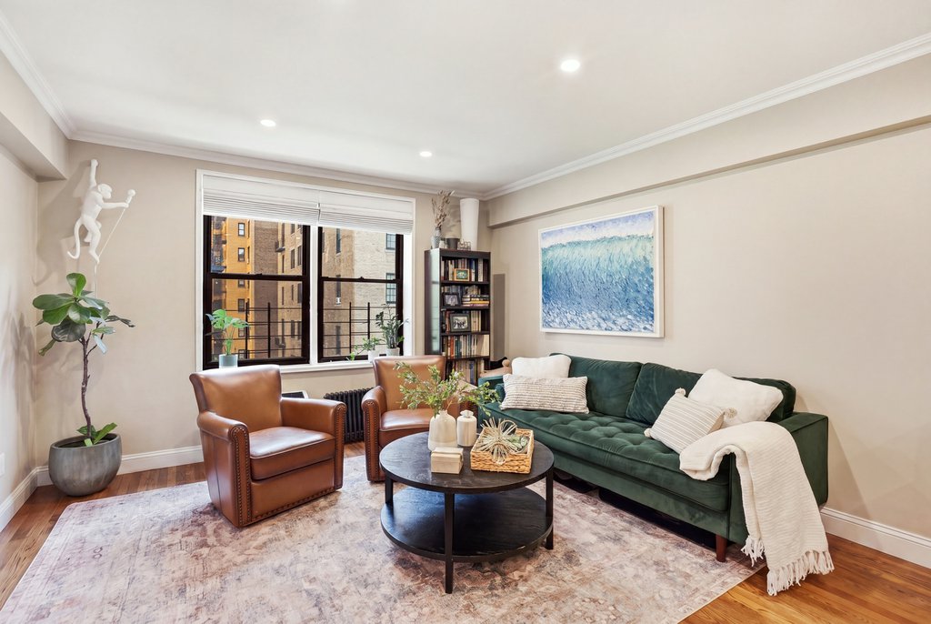 30 East 9th Street, Unit 5N photo 4