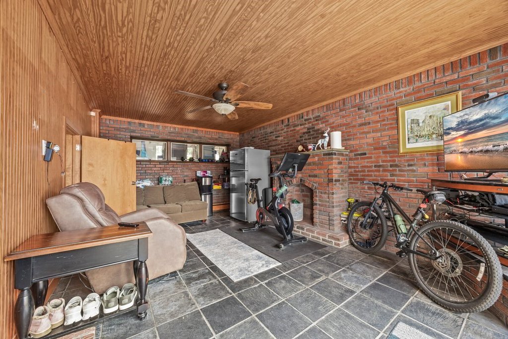 190 Beach 137th Street – For Sale photo 31