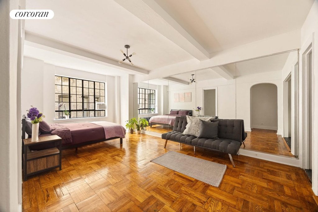140 East 40th Street, Unit 3J photo 2