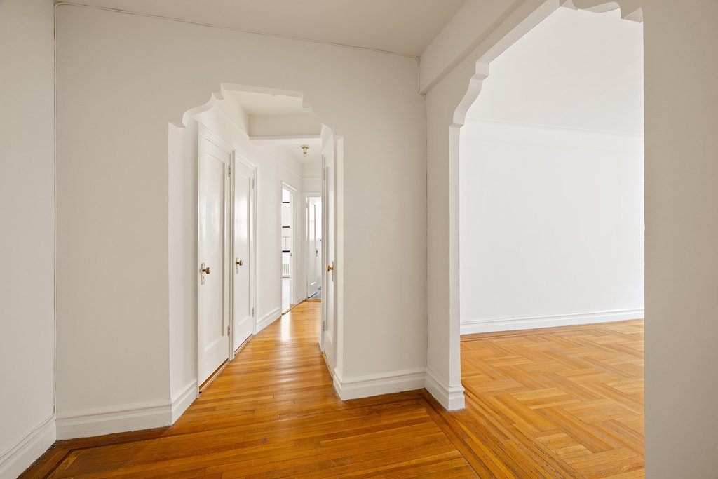 570 Westminster Road, Unit E6 photo 2