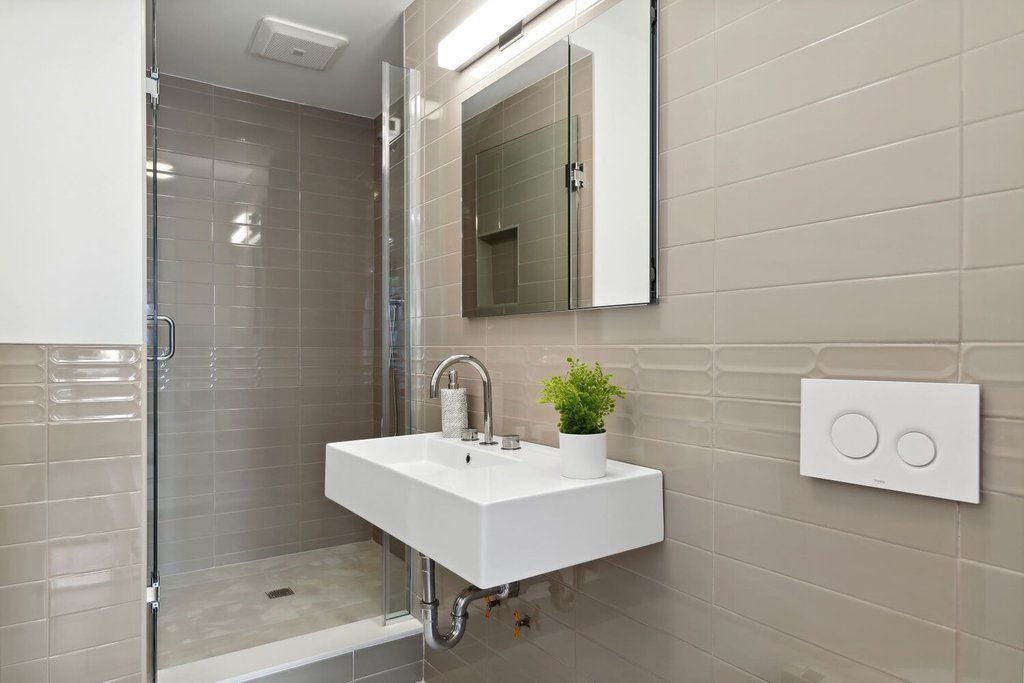 148-09 Northern Boulevard, Unit 6L photo 9