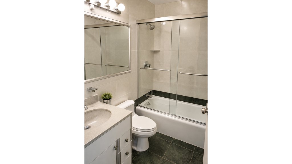 301 East 79th Street, Unit 32N photo 6
