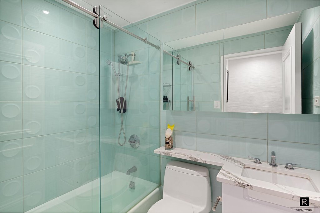 106 Central Park South, Unit 12M photo 4