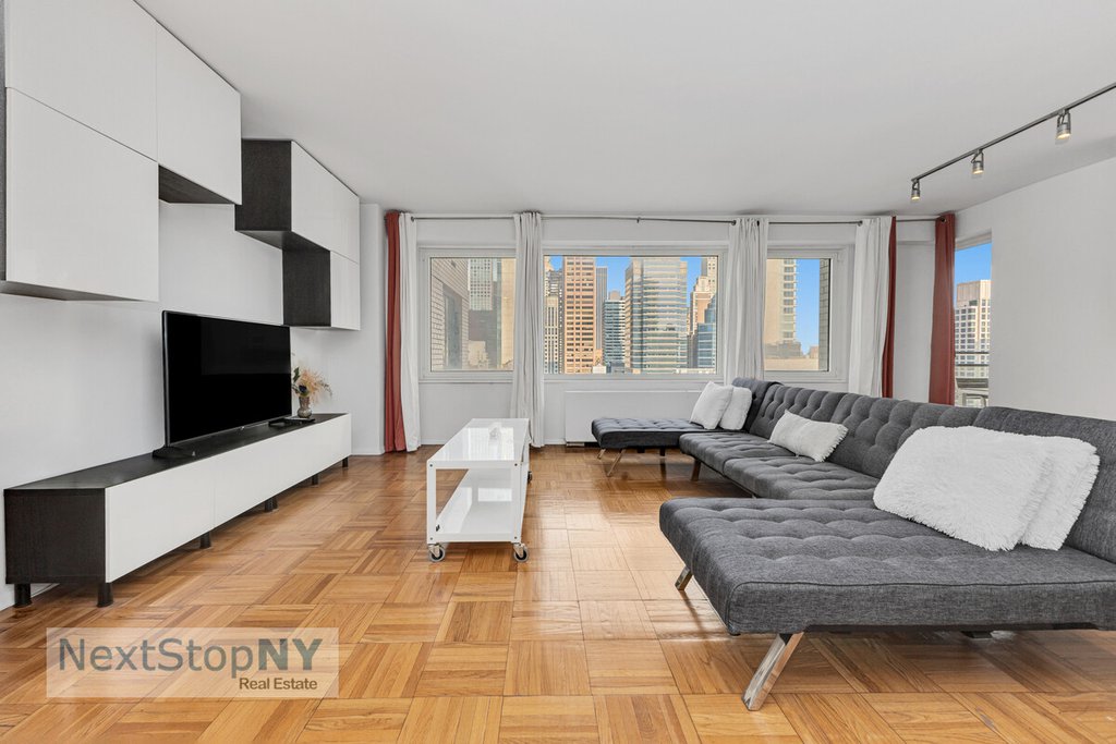 303 East 57th Street, Unit 24E