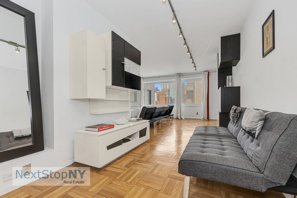 303 East 57th Street, Unit 24E photo 2
