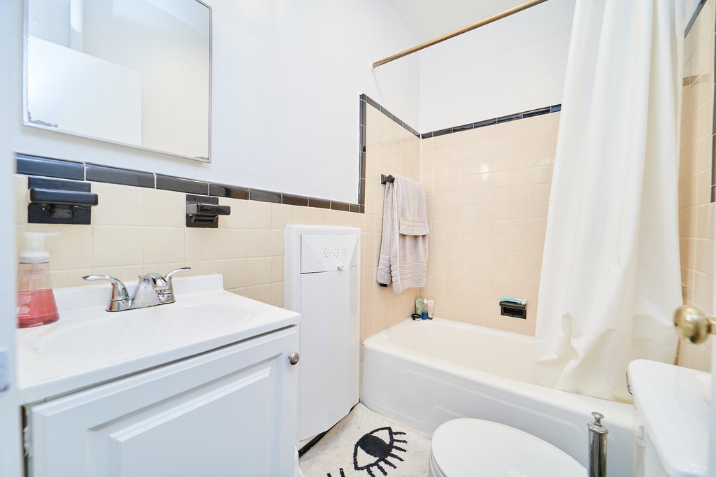 400 West 45th Street, Unit 5D photo 8