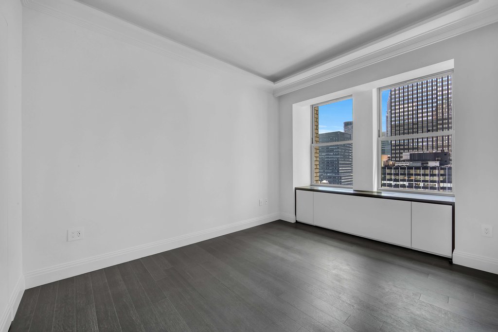 303 Park Avenue, Unit 2701 photo 9