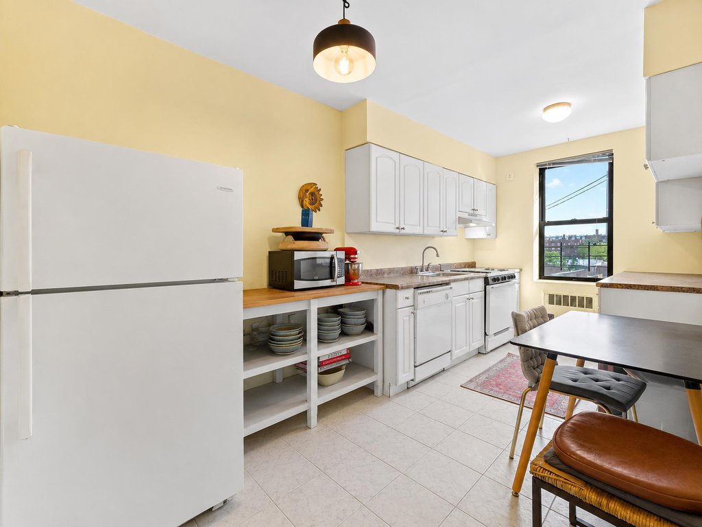 302 96th Street, Unit 4G photo 10