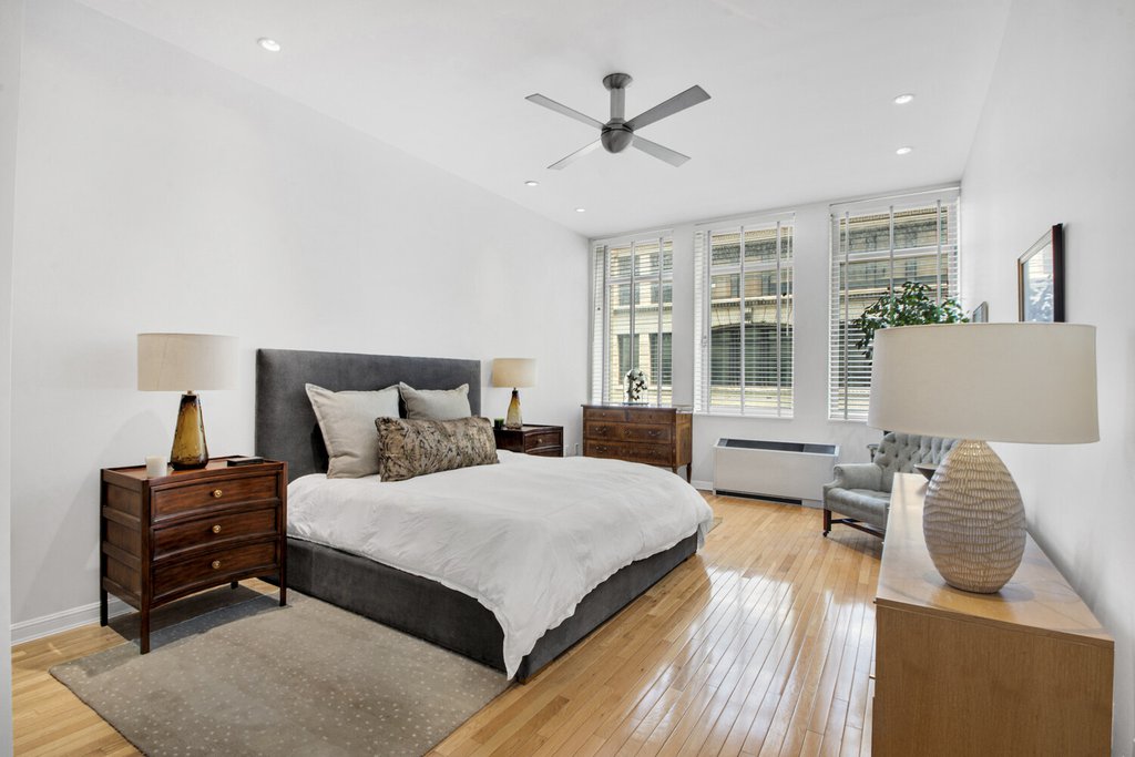 252 Seventh Avenue, Unit 10F photo 6
