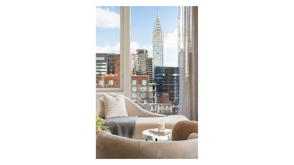 138 East 50th Street, Unit 30A photo 4