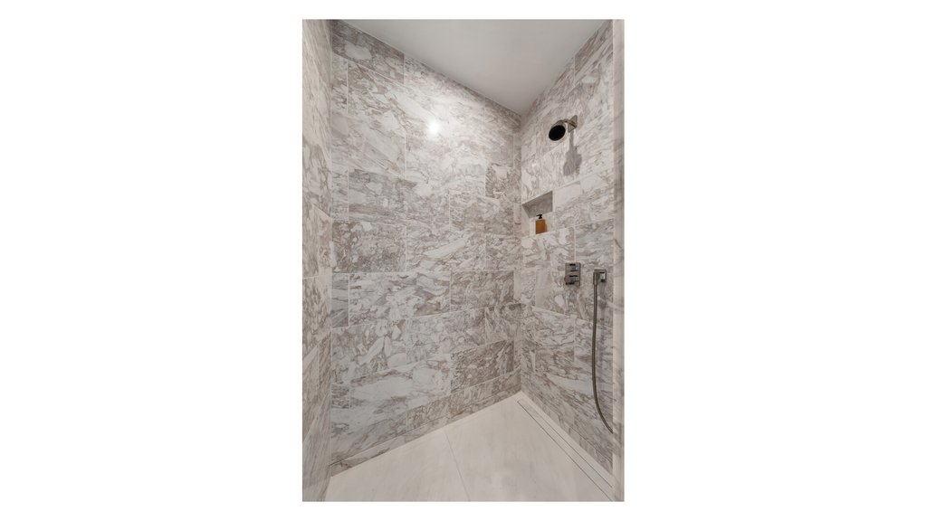 138 East 50th Street, Unit 30A photo 7