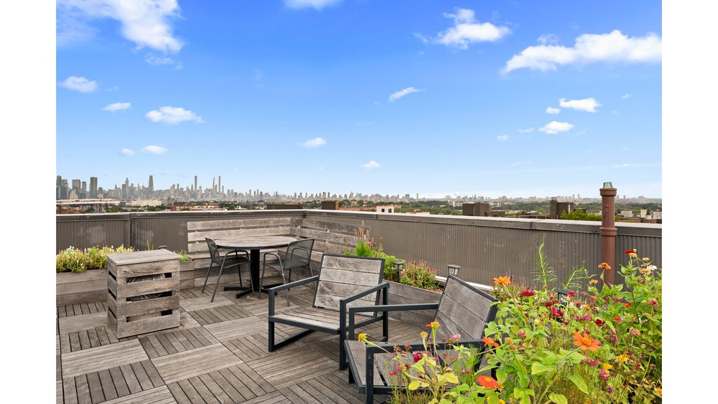 77-11 35th Avenue, Unit 6H photo 7